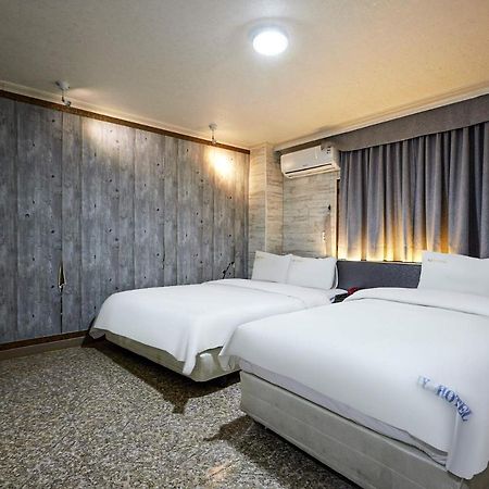 I.Y Hotel Suwon Esterno foto